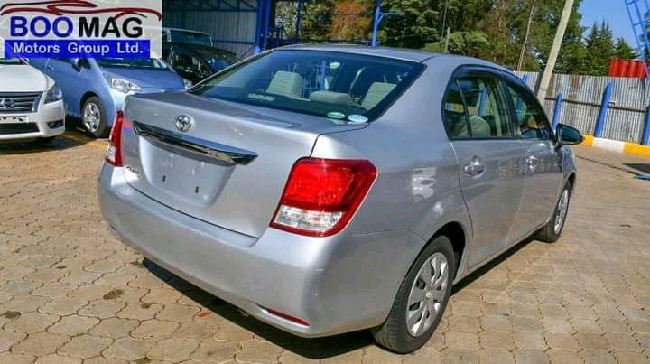 toyota-axio-big-4