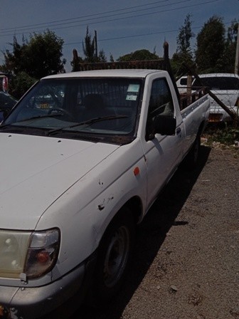 nissan-hard-body