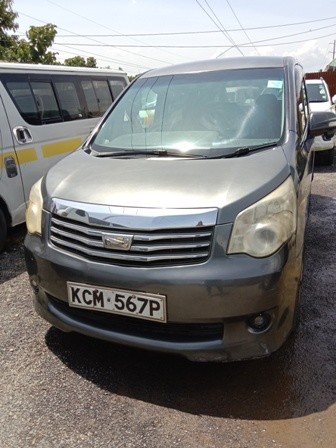 toyota-noah