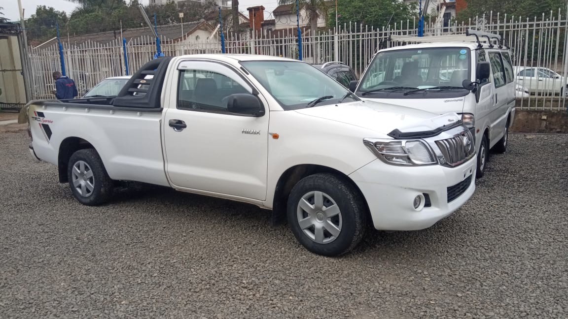 toyota-hilux