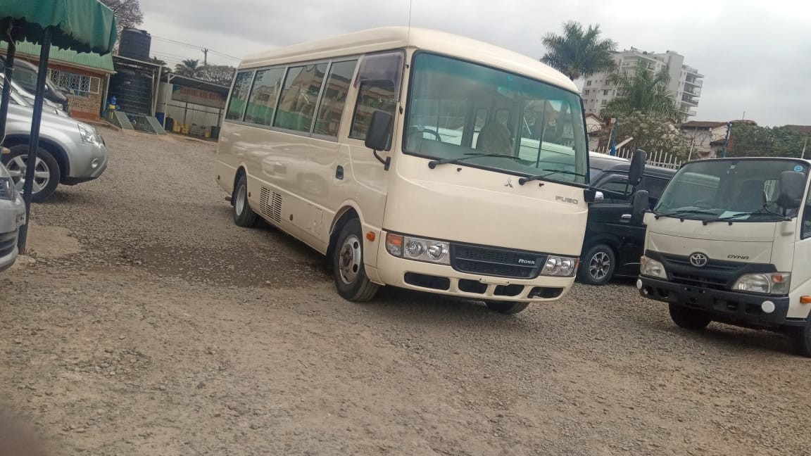 mitsubishi-fuso