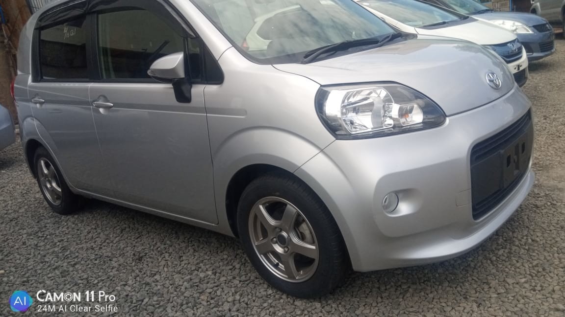 toyota-porte