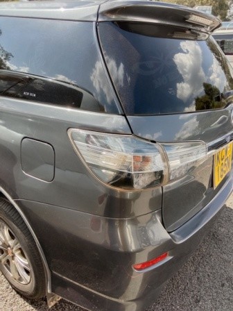 toyota-wish