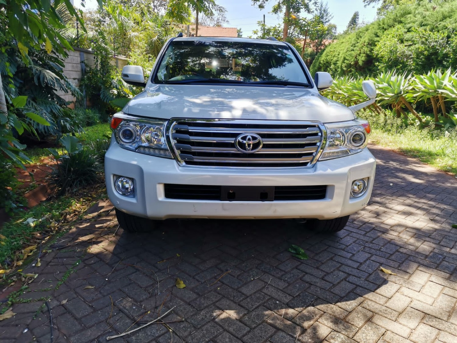 toyota-landcruiser-prado