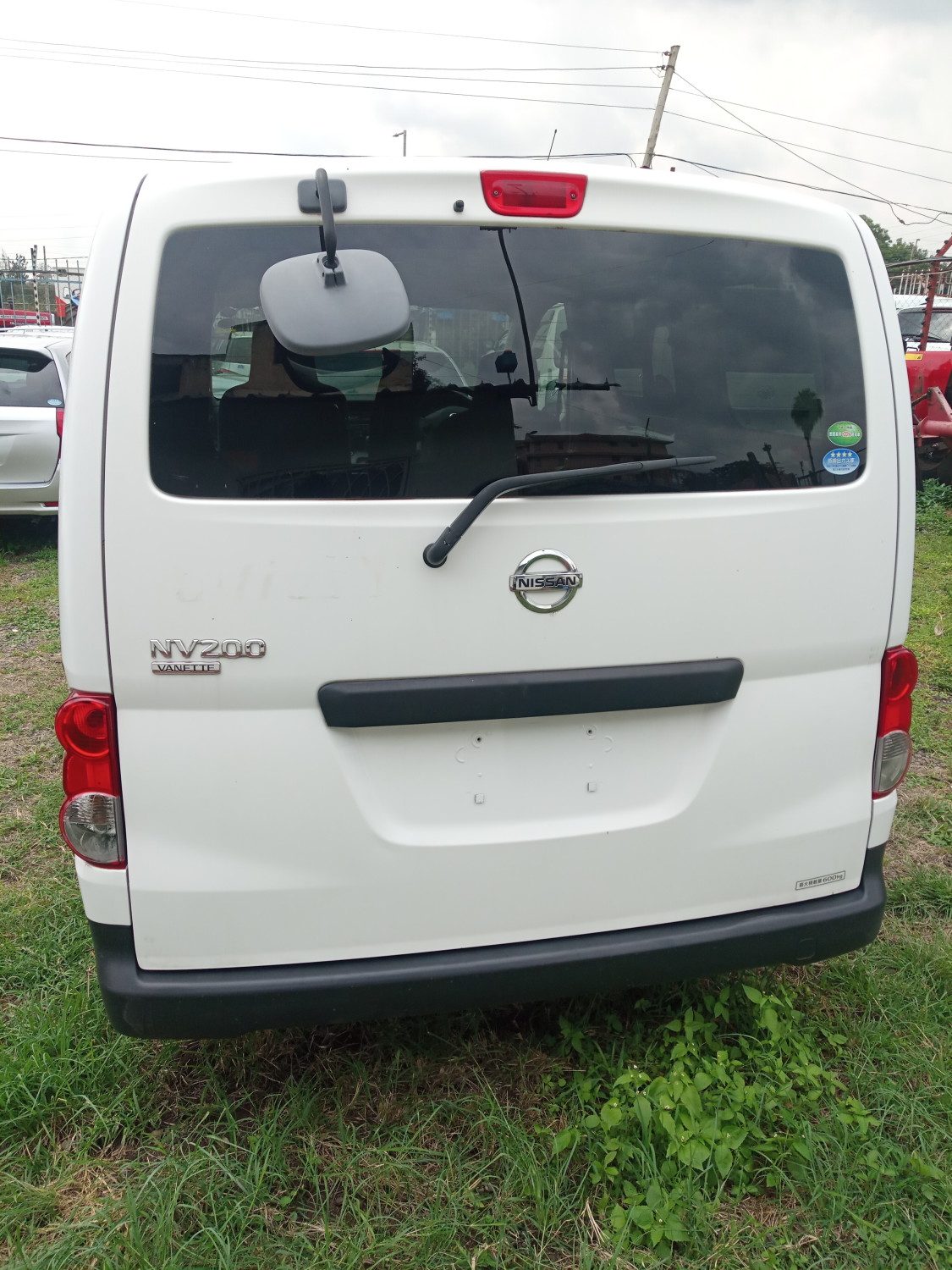 nissan-nv200