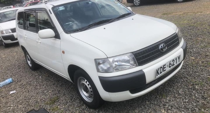 toyota-probox