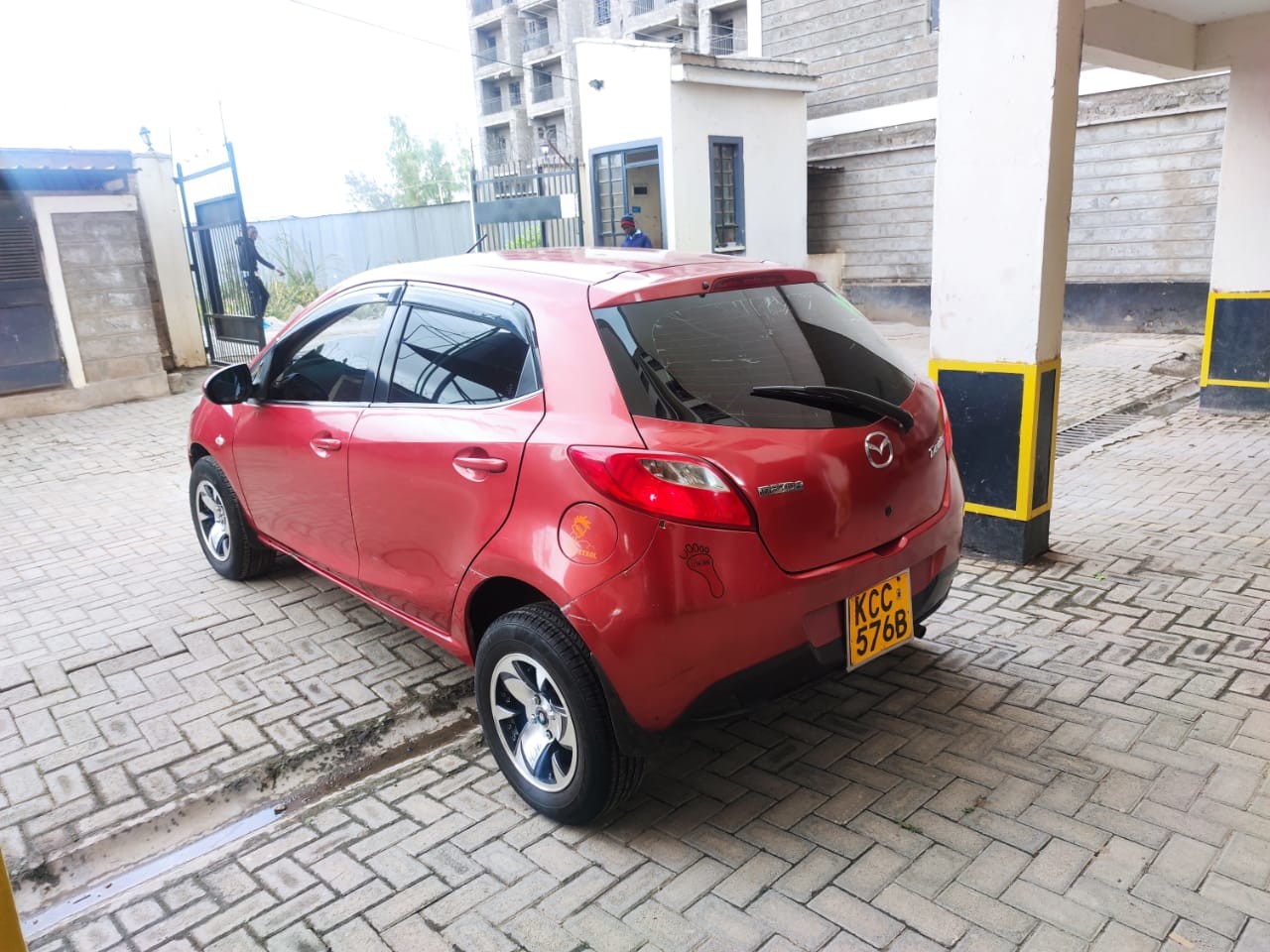 clean-mazda-demio-for-sale