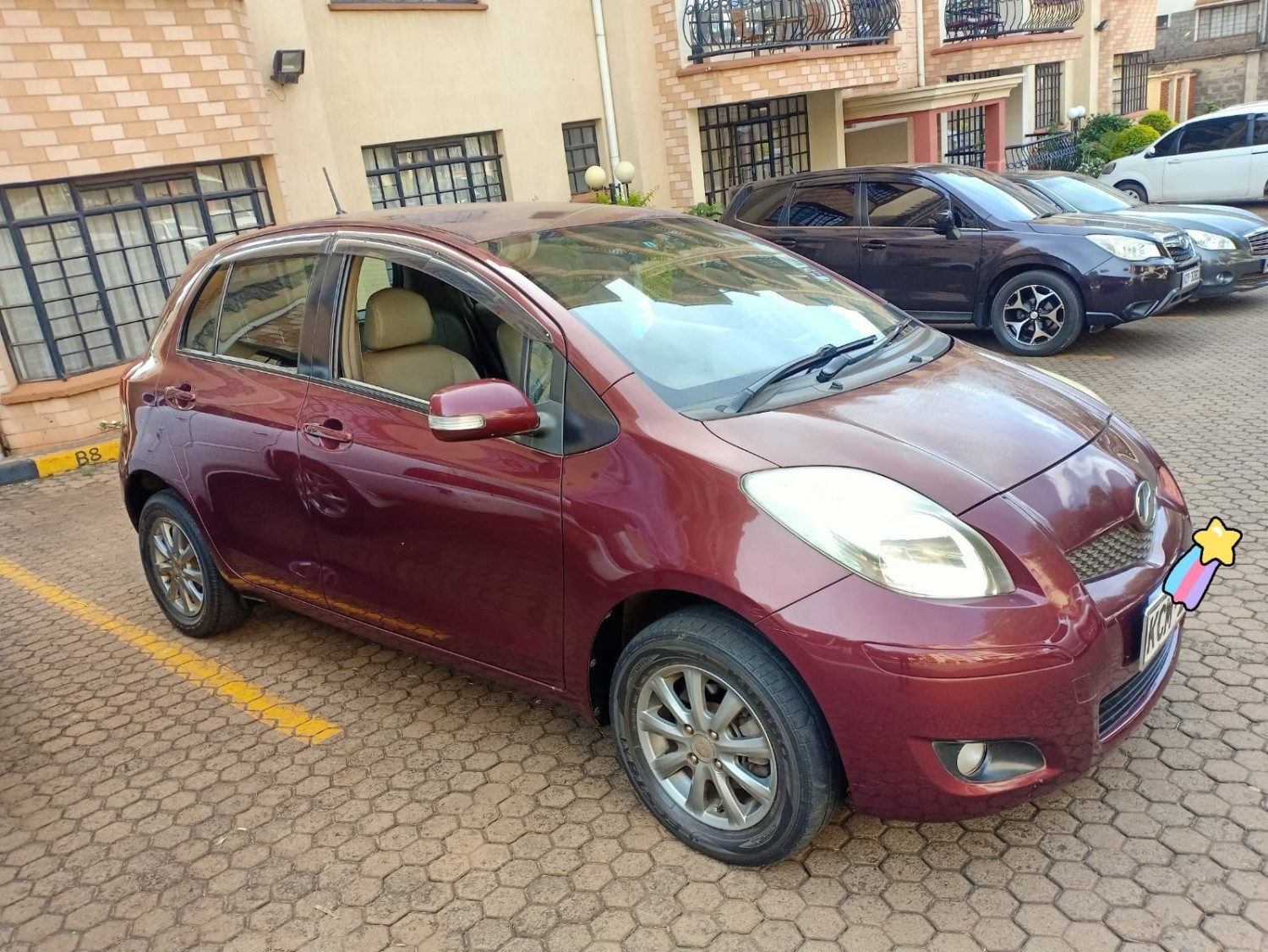 toyota-vitz