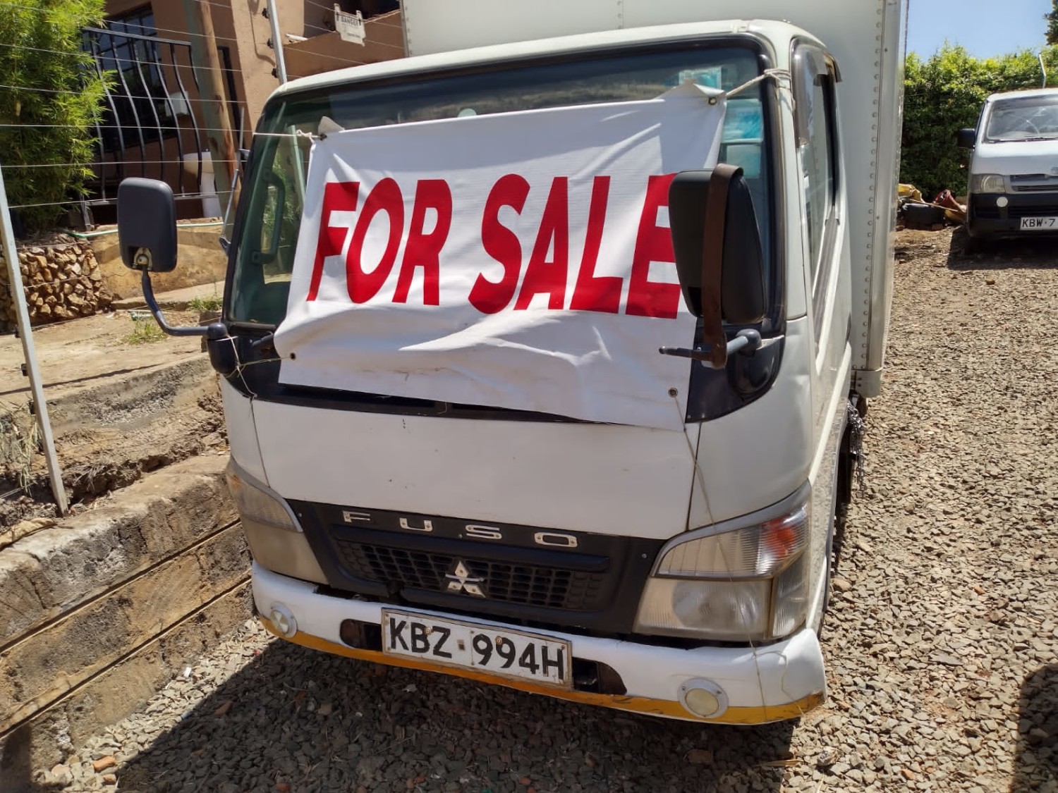 mitsubishi-canter-we