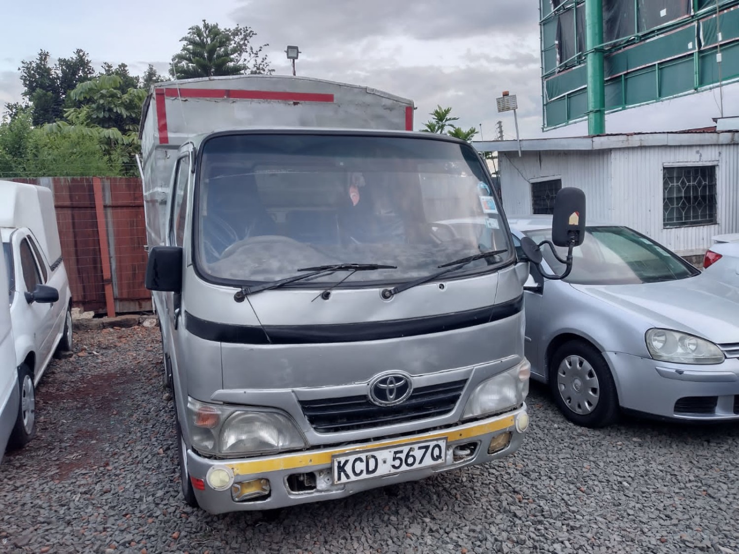 toyota-dyna