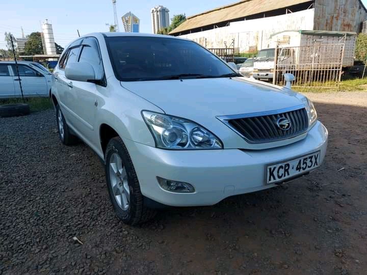 toyota-harrier