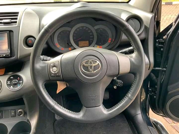 toyota-rav4-big-4