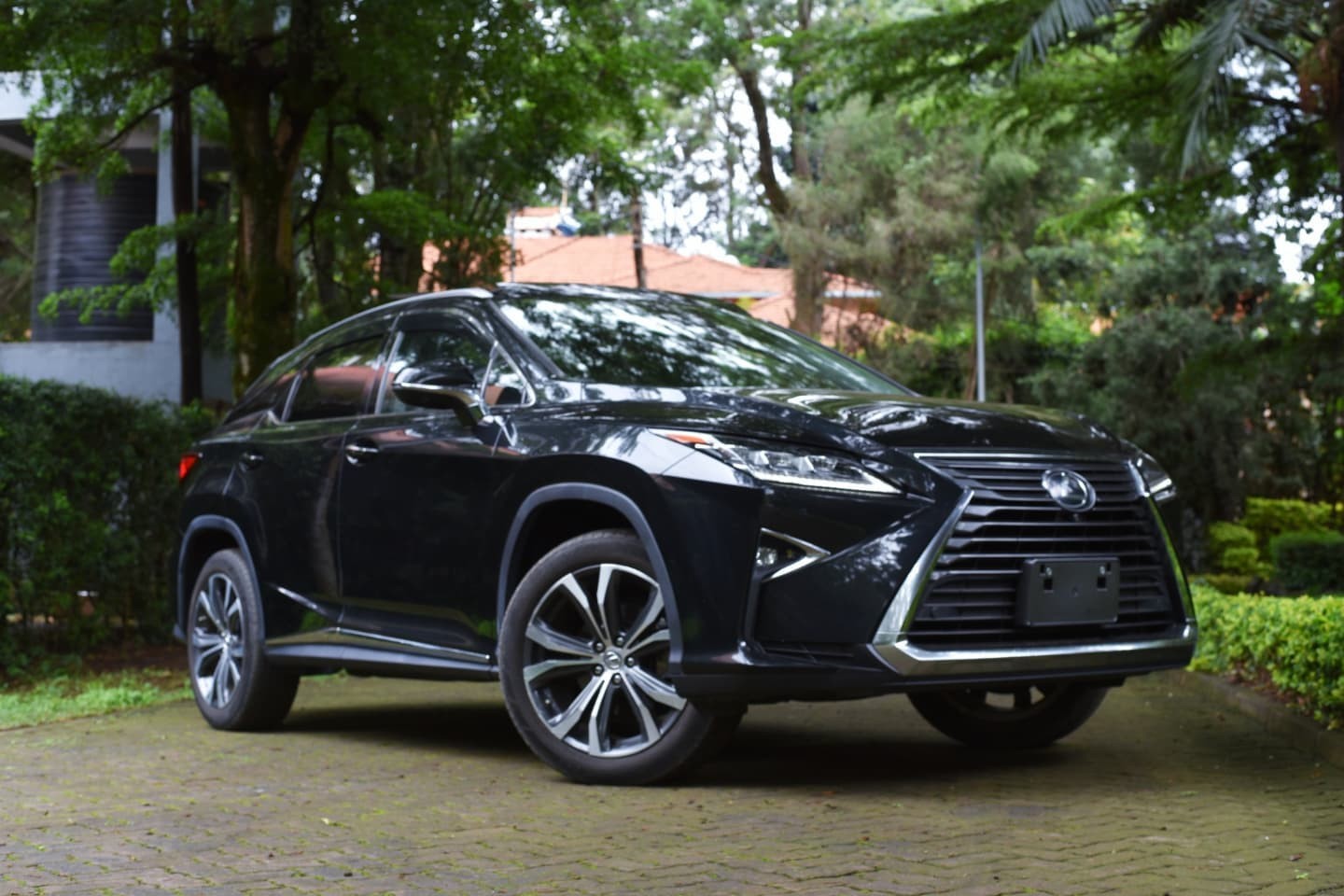 lexus-rx200t-2016
