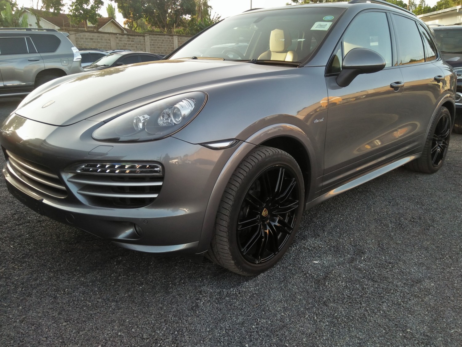 porsche-cayenne