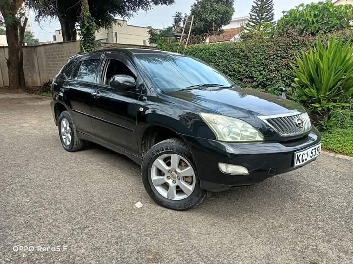 toyota-harrier