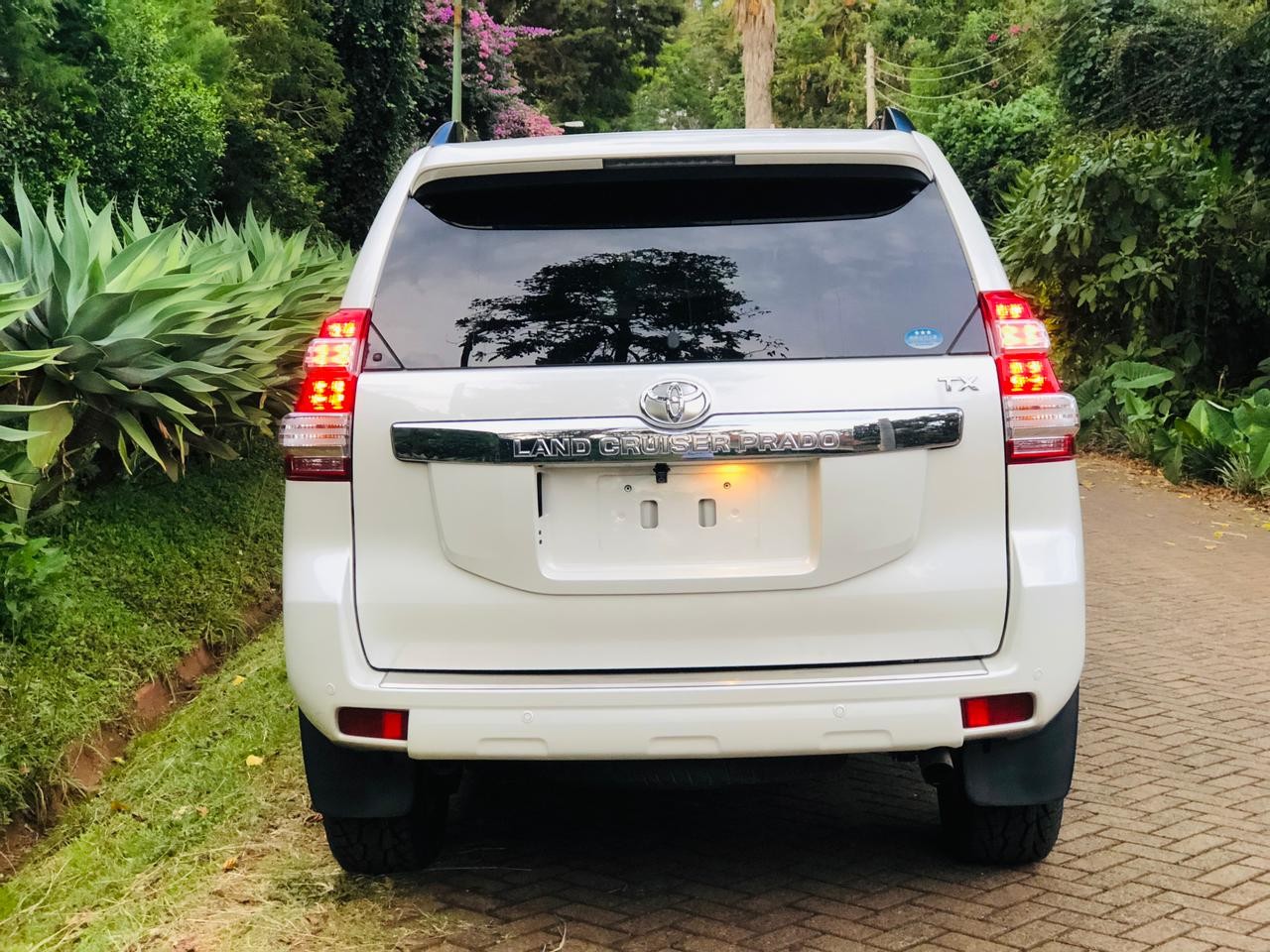 toyota-landcruiser-prado-tx