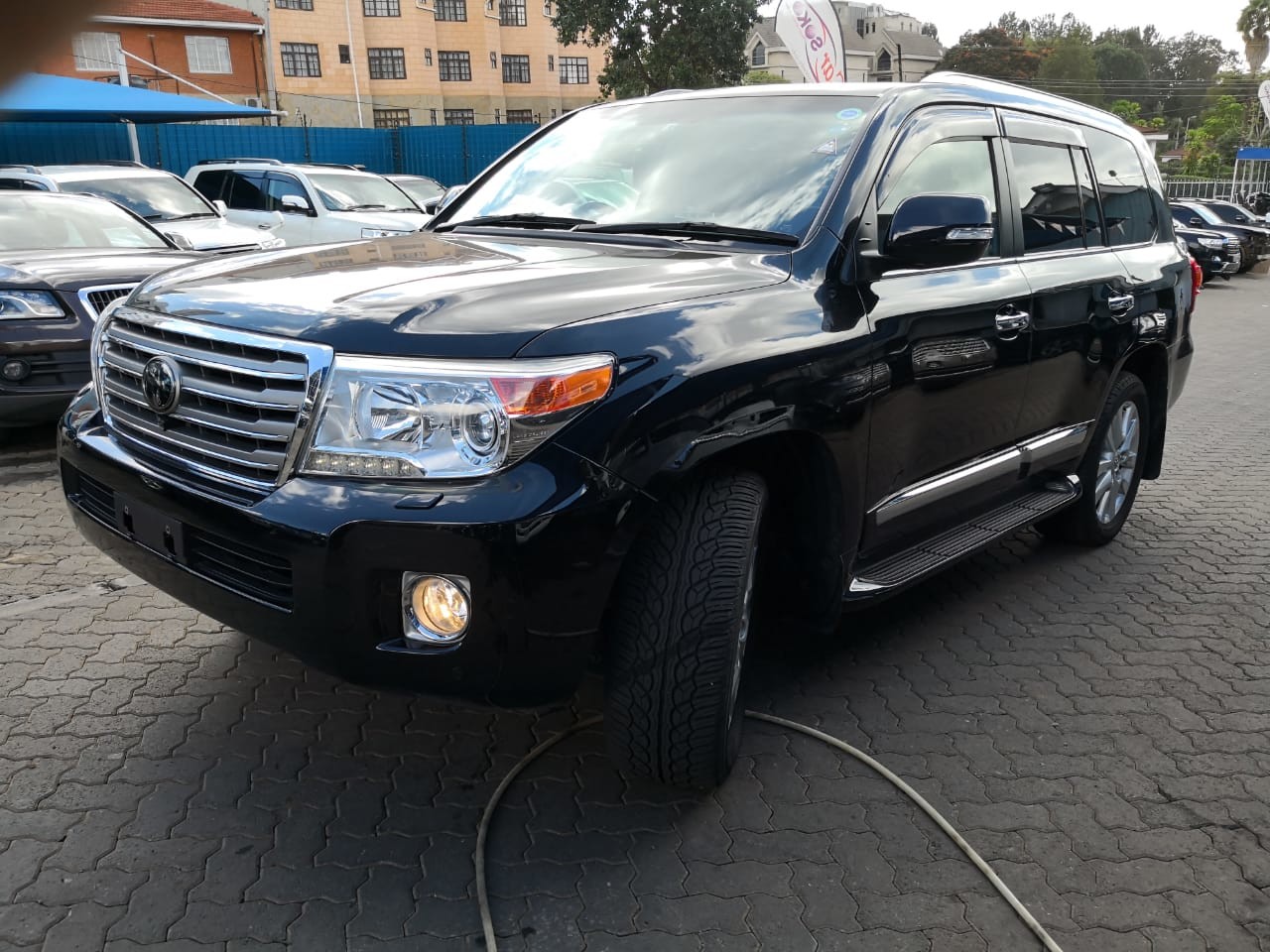 toyota-land-cruiser-prado
