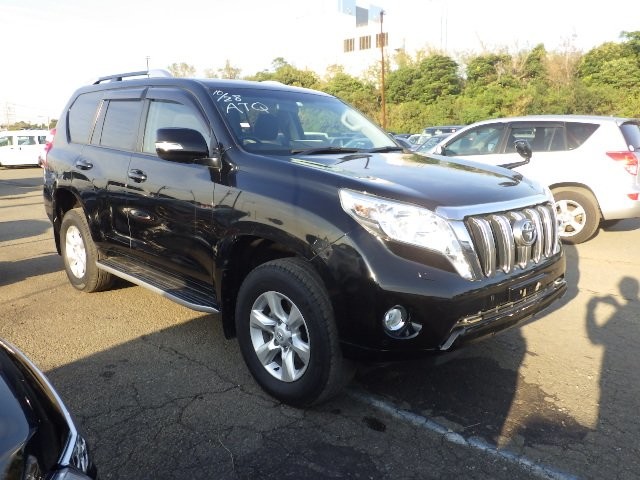 toyota-land-cruiser-prado