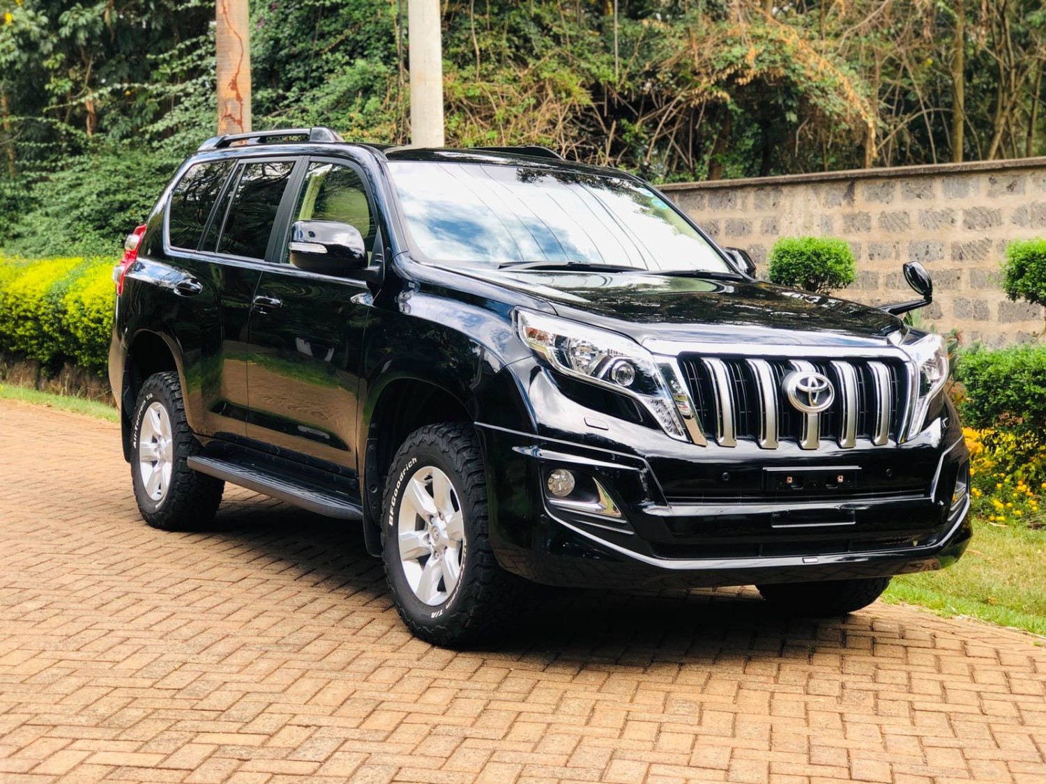 toyota-land-cruiser
