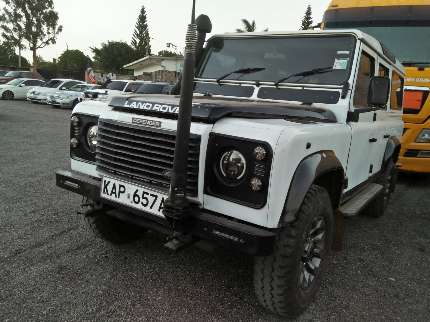 land-rover-defender