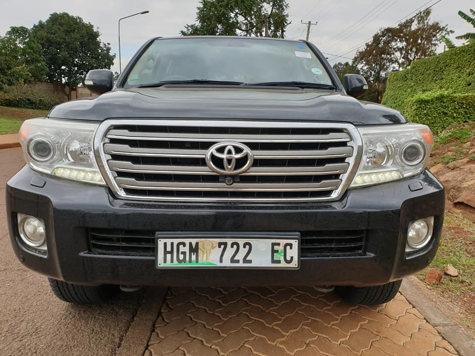 toyota-labdcruiser-prado