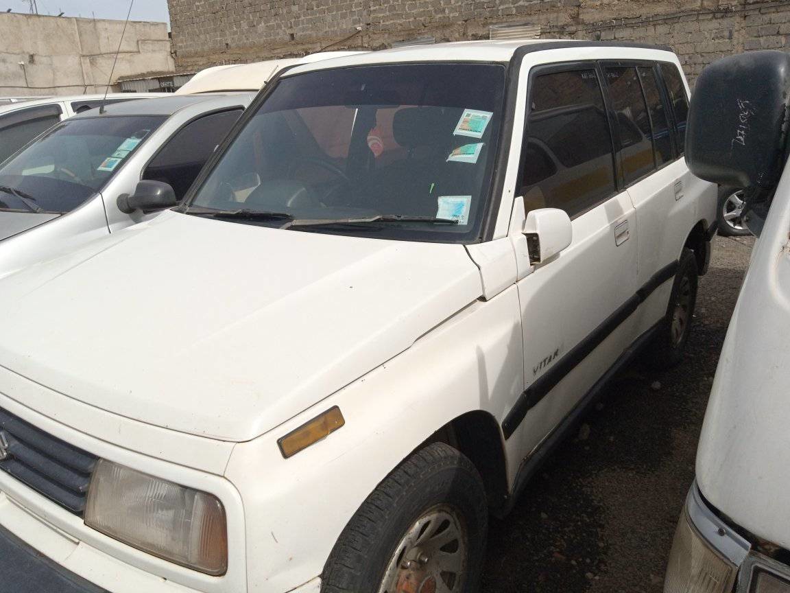 suzuki-escudo