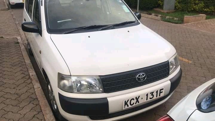 toyota-probox