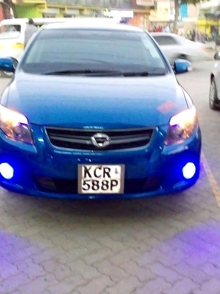 toyota-fielder