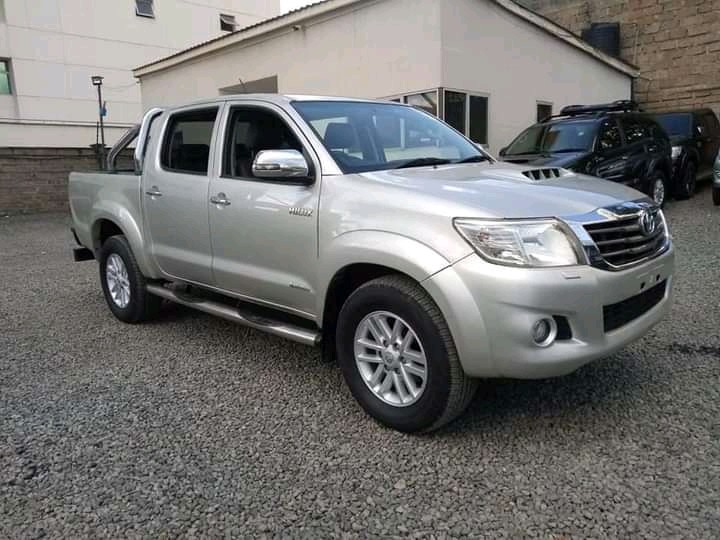 toyota-hilux