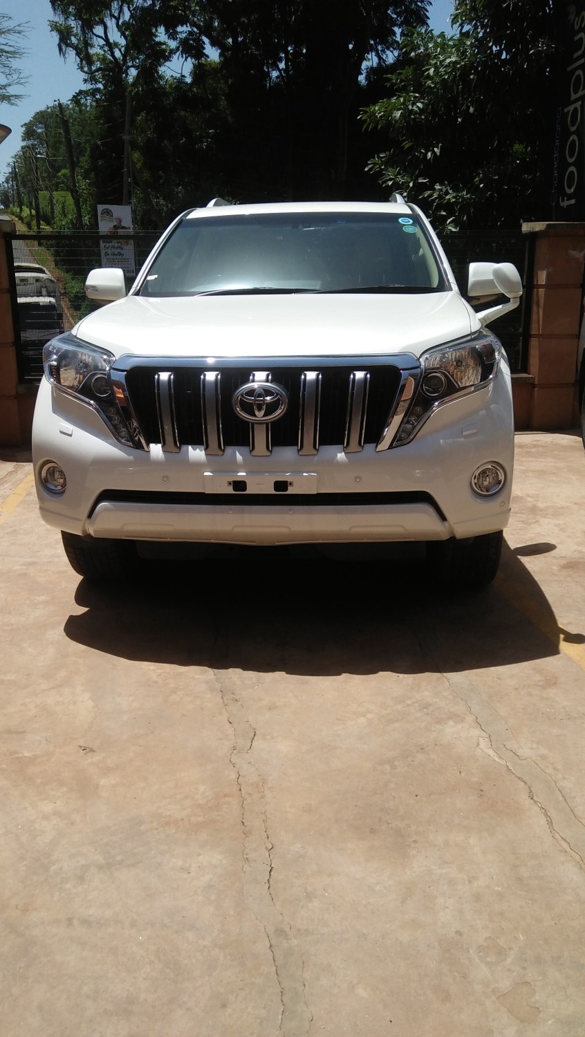 toyota-landcruiser-prado-tx