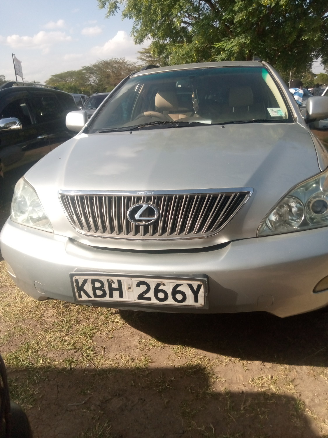 toyota-harrier-lexus
