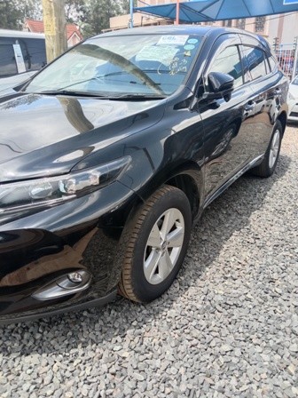 toyota-harrier