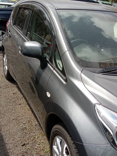 nissan-note
