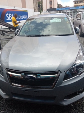 subaru-legacy