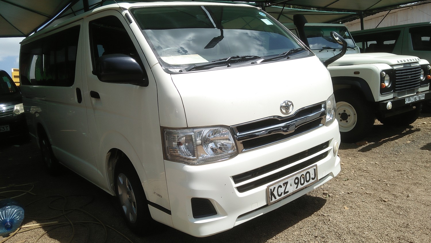 toyota-regius-ace