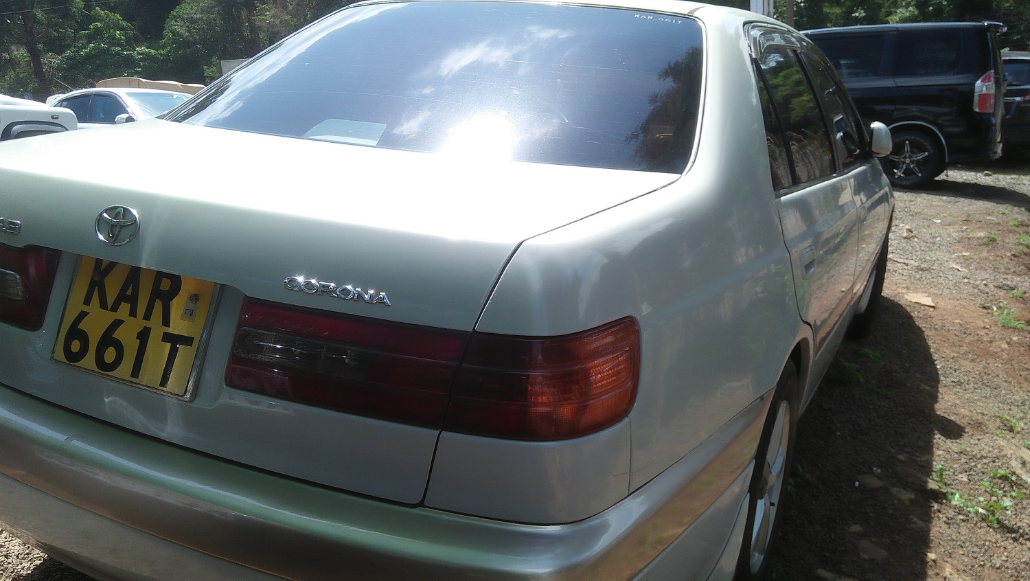 toyota-premio-corona