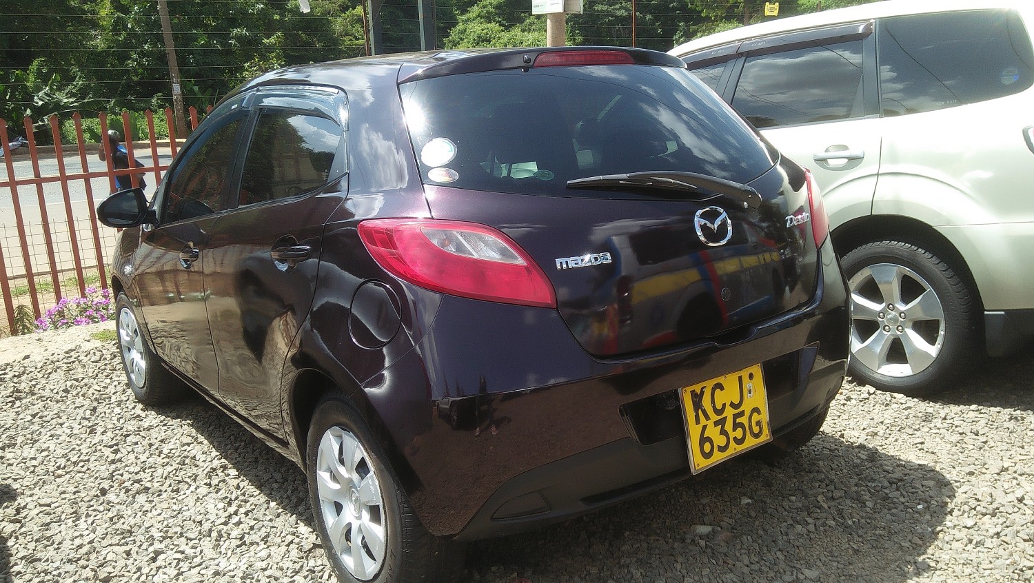 mazda-demio