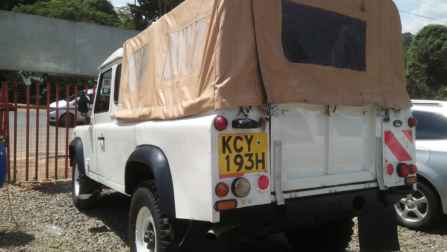 land-rover-defender