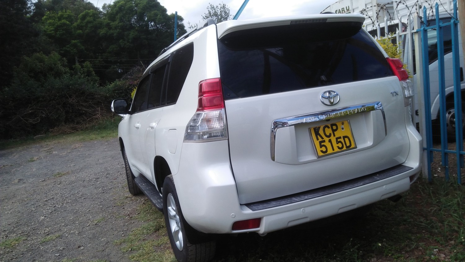 toyota-landcruiser-prado-tx