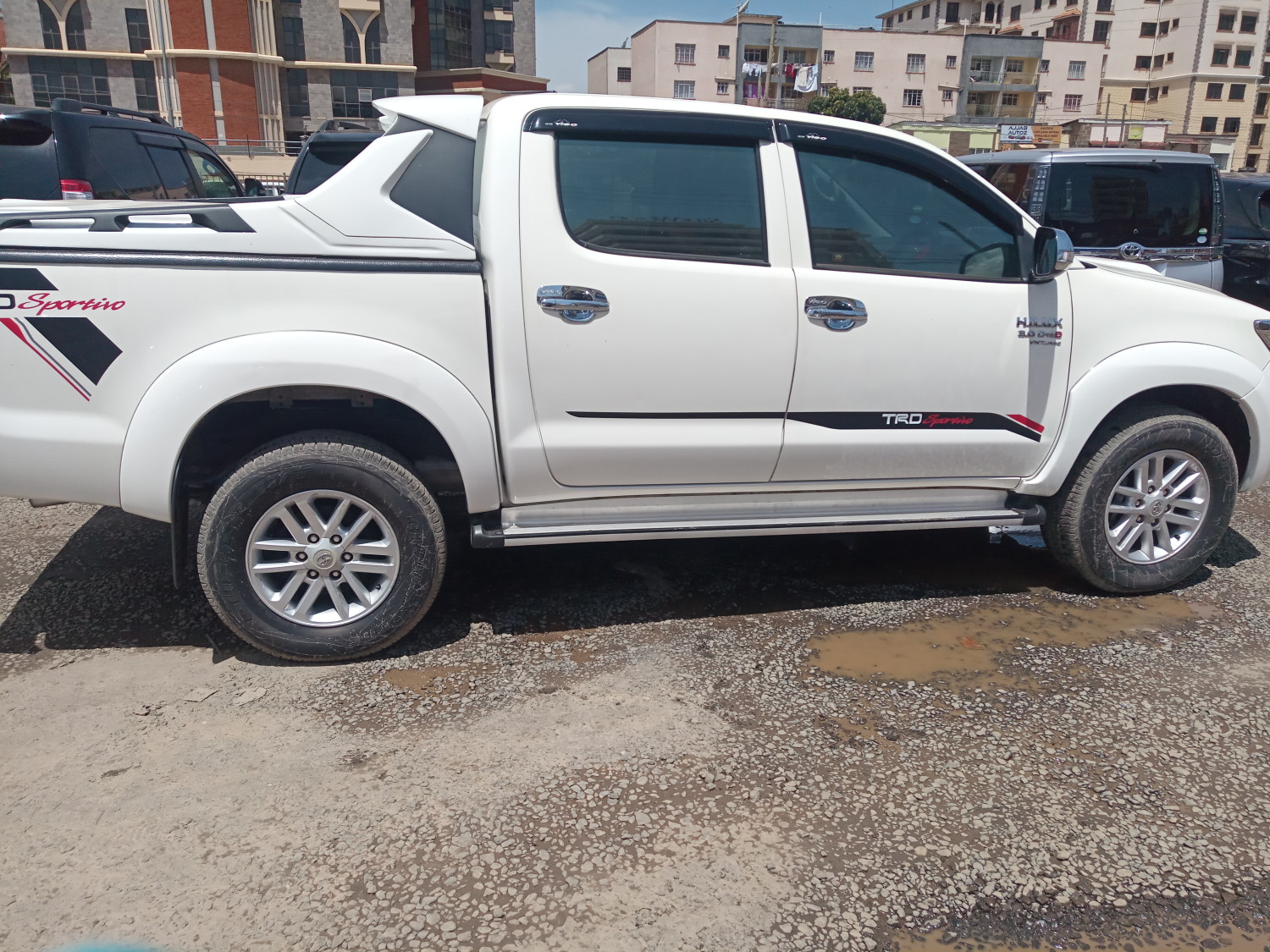 toyota-hilux