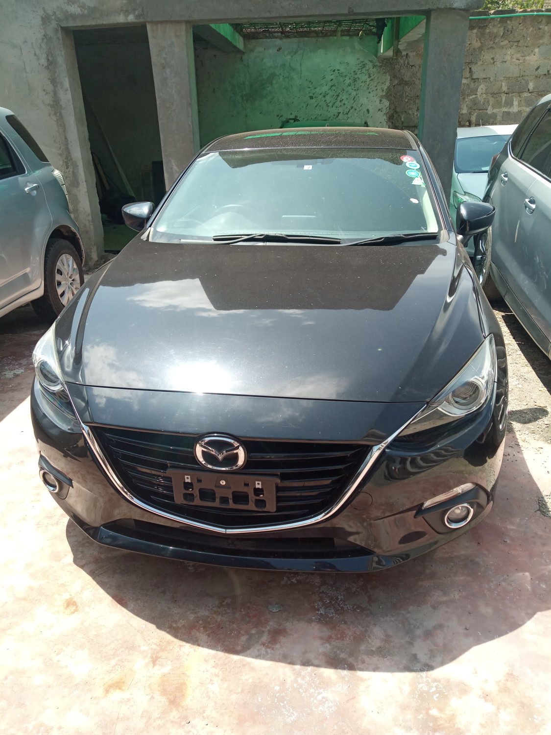 mazda-axela