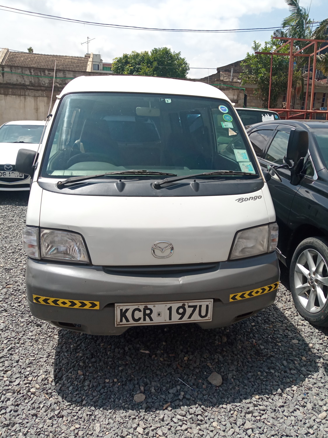 mazda-bongo