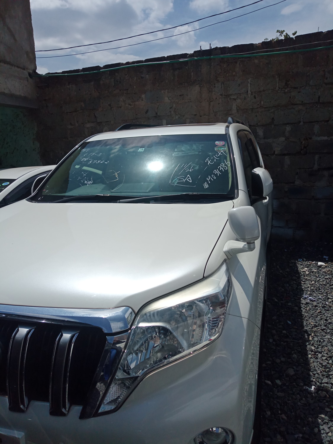toyota-land-cruiser-tx-big-1
