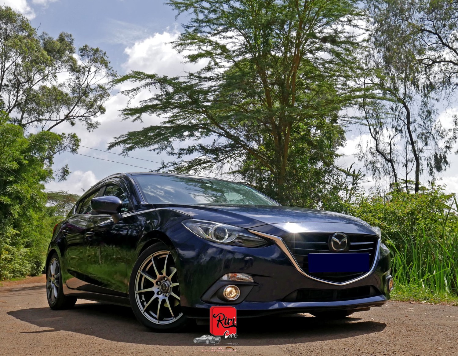 mazda-axela-2015