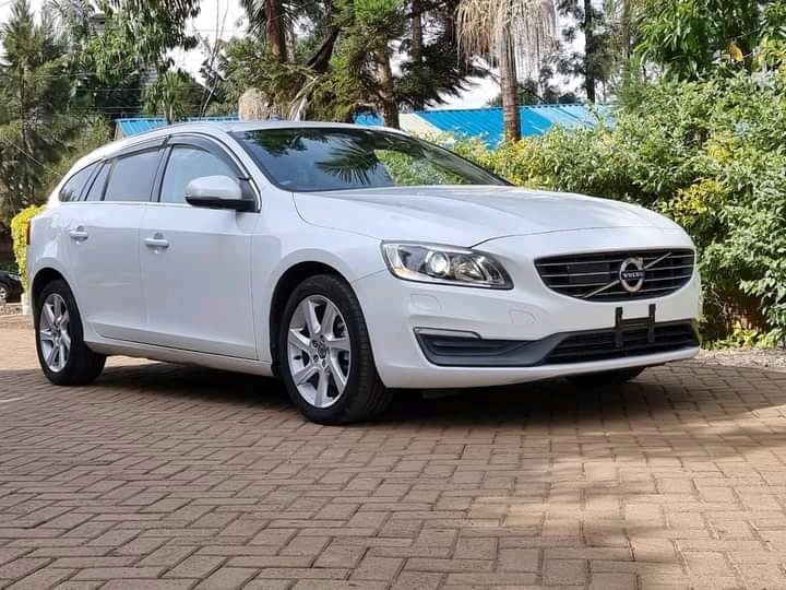 volkswagen-v40
