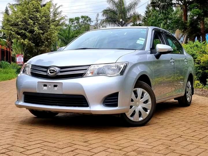 toyota-axio