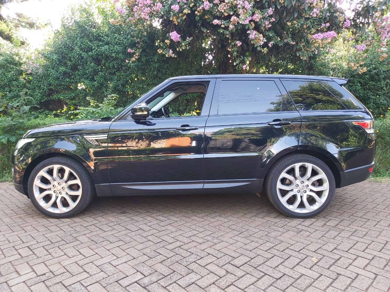landrover-rangerover-vogue