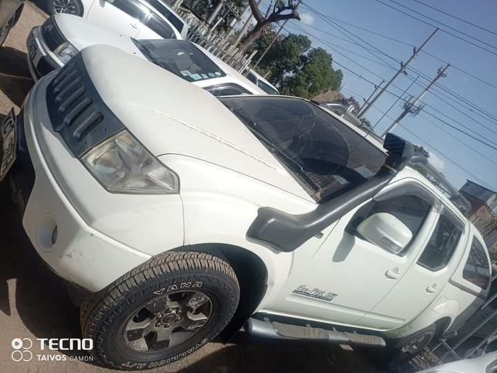 nissan-navara