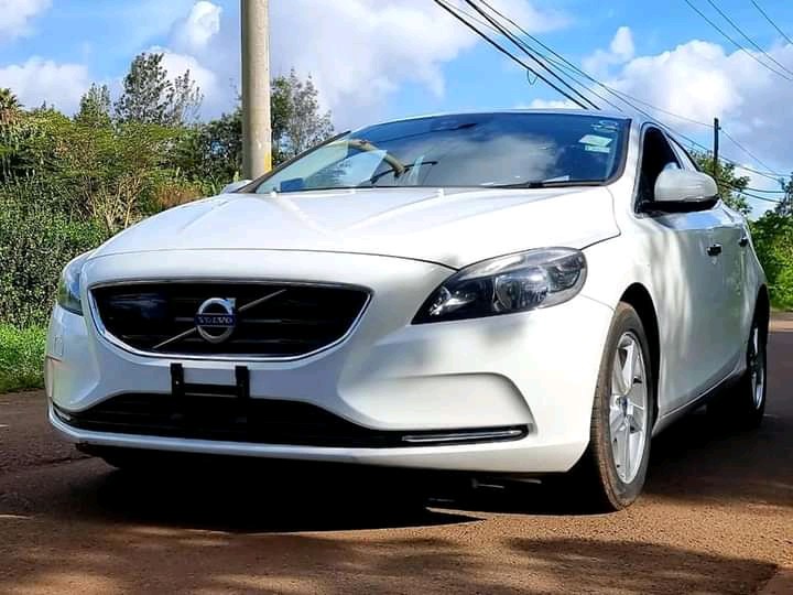 volkswagen-v40