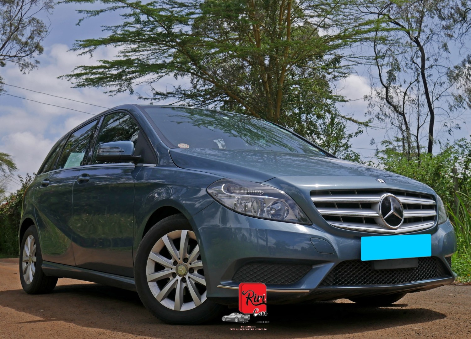 mercedes-b180